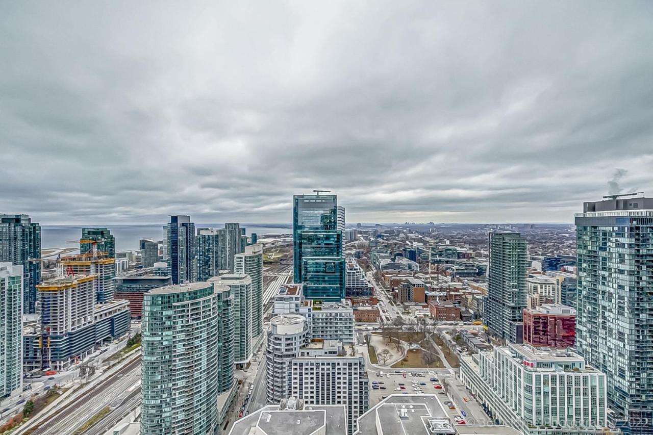 Loft - Entertainment & Financial District Appartamento Toronto Esterno foto